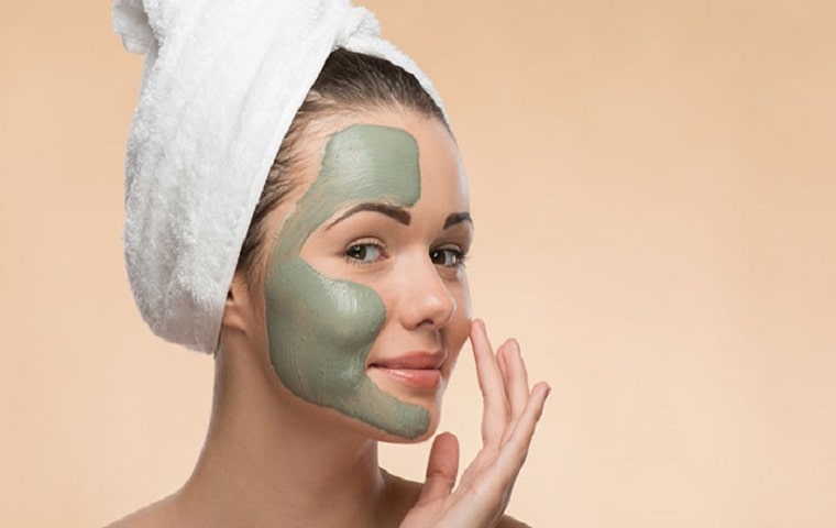 ماسک شفاف کننده صورت